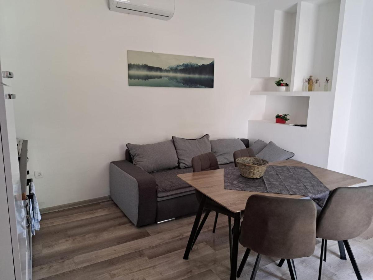 Apartment Ground Floor With Parking Erny PUY 외부 사진