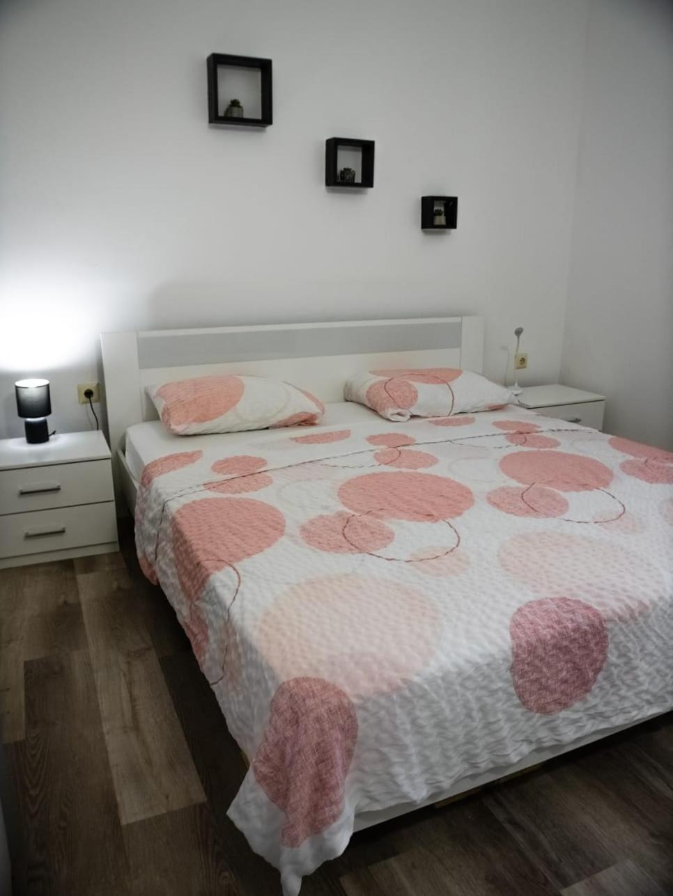 Apartment Ground Floor With Parking Erny PUY 외부 사진