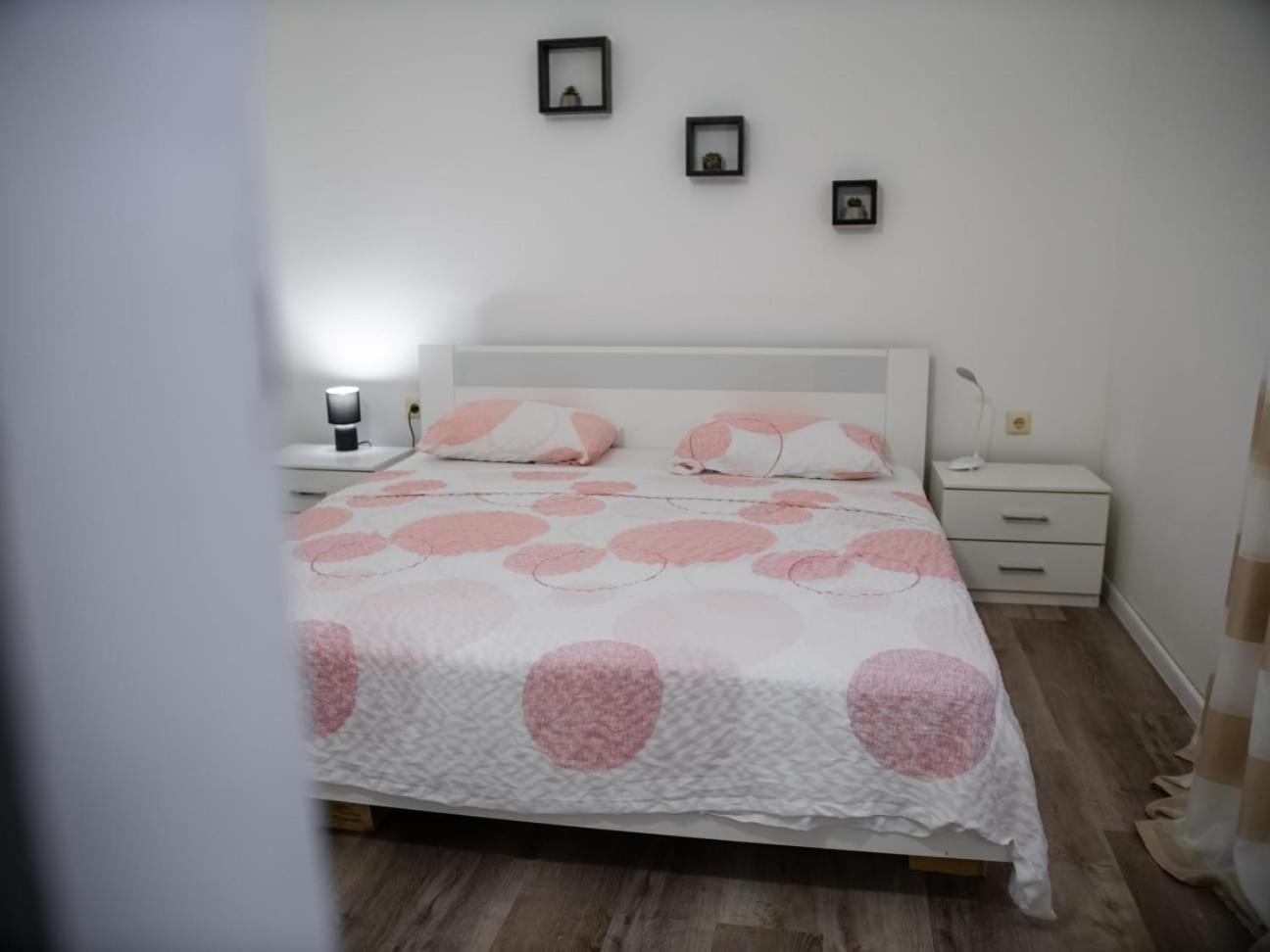 Apartment Ground Floor With Parking Erny PUY 외부 사진