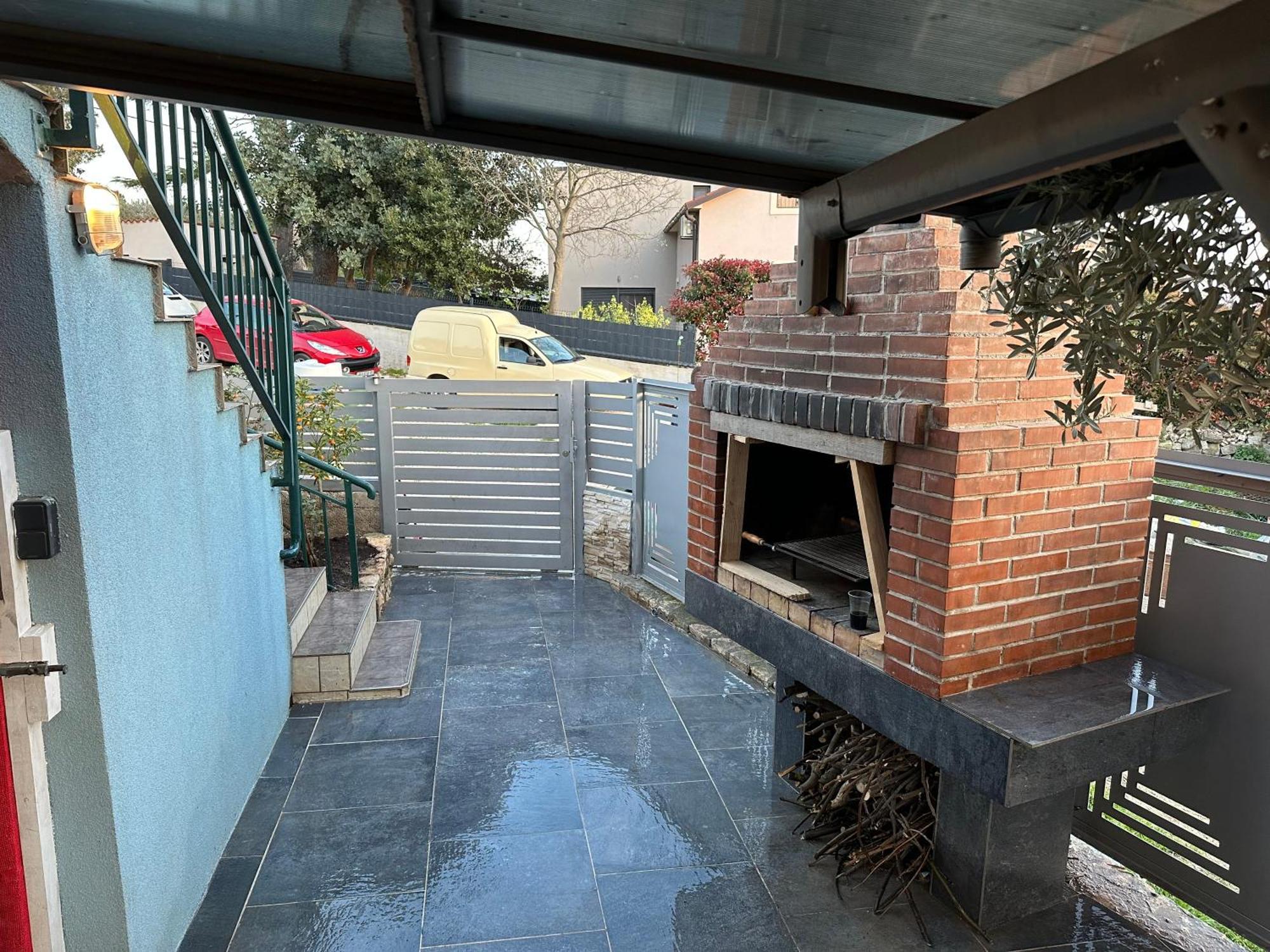 Apartment Ground Floor With Parking Erny PUY 외부 사진